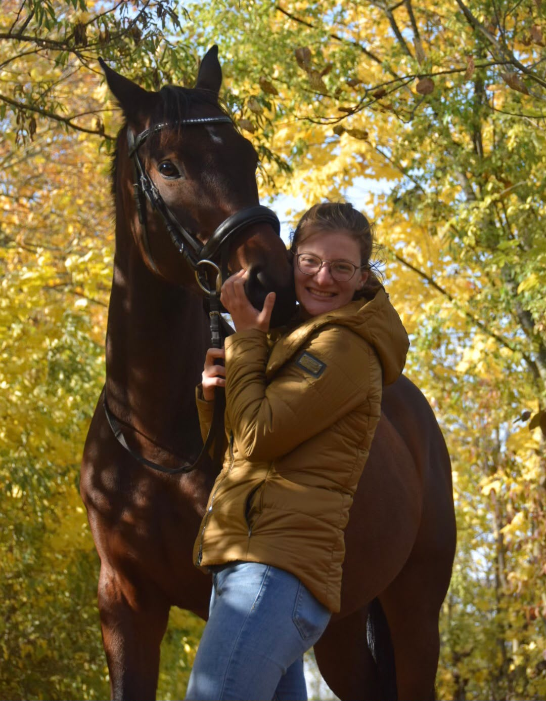 Theresa mit Lucky im Herbst